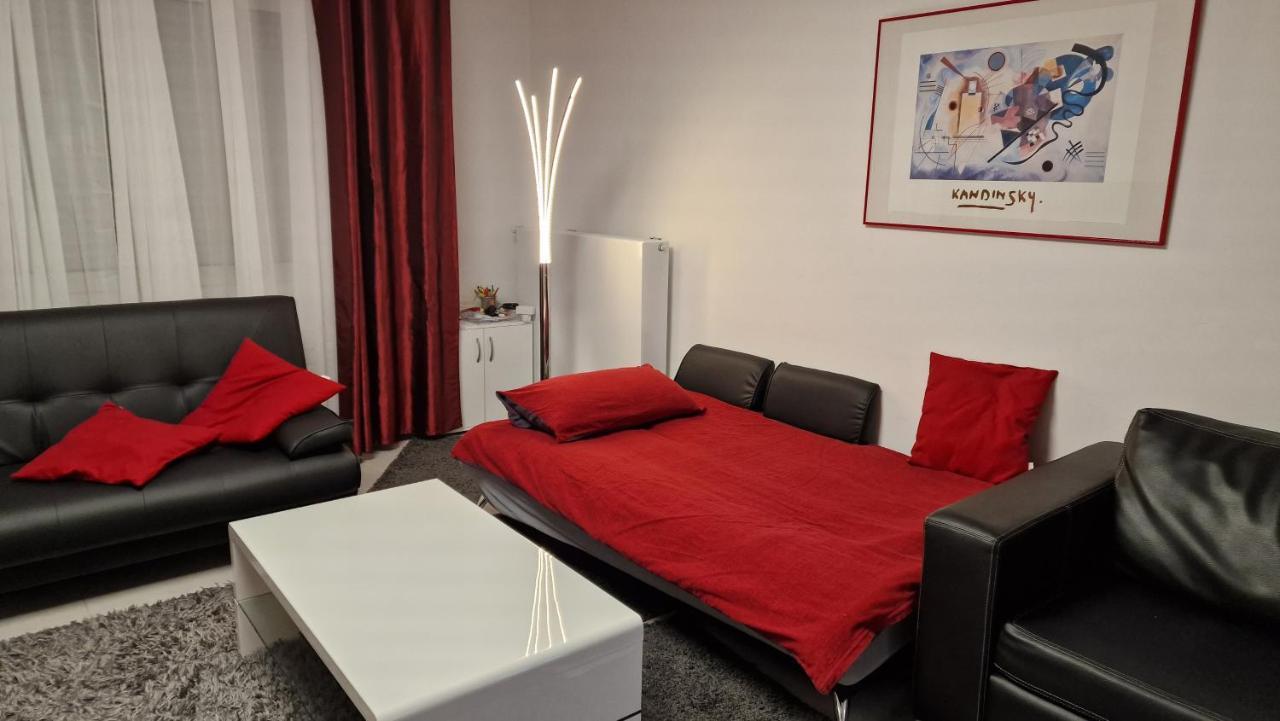 Ferienwohnung In Білефельд Екстер'єр фото